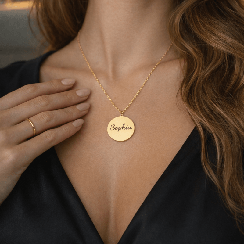 Collier Rond Personnalisé Doré – Gravure Laser Premium | Dialna Gift Maroc 2 Collier rond personnalisé doré